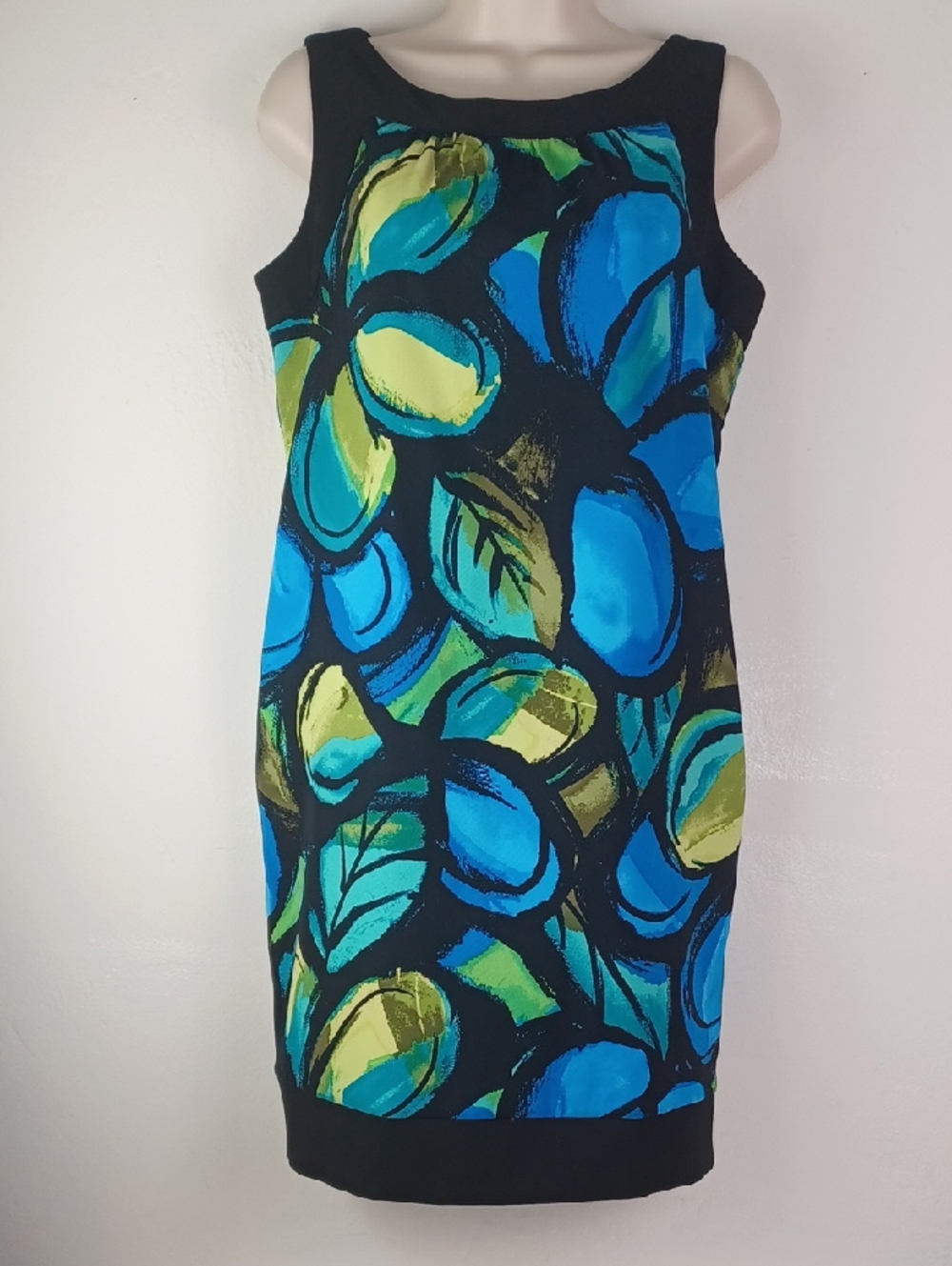 Kim Rogers Vibrant Blue & Green Leaf Graphic Black Background & Trim Shift Dress